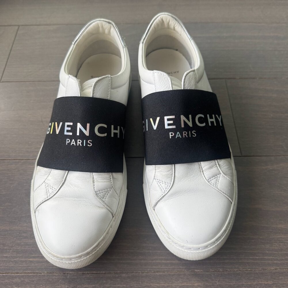Givenchy City Sport Logo Sneakers